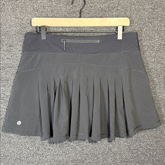 Lululemon Black Athletic Skort, Women’s 8 - Picture 2 of 7